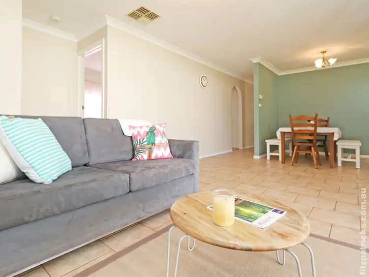 Fifth view of Homely house listing, 5 Kaldari Crescent, Glenfield Park NSW 2650