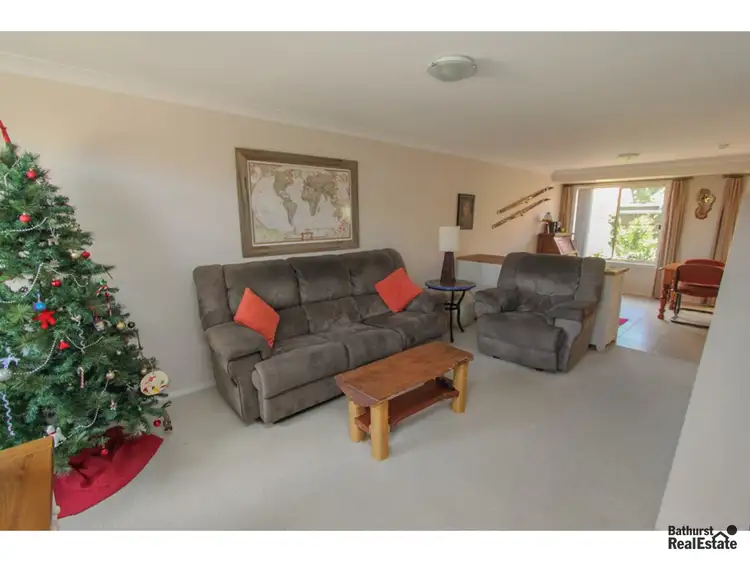 Third view of Homely villa listing, 10/56 Lambert Street, Bathurst NSW 2795