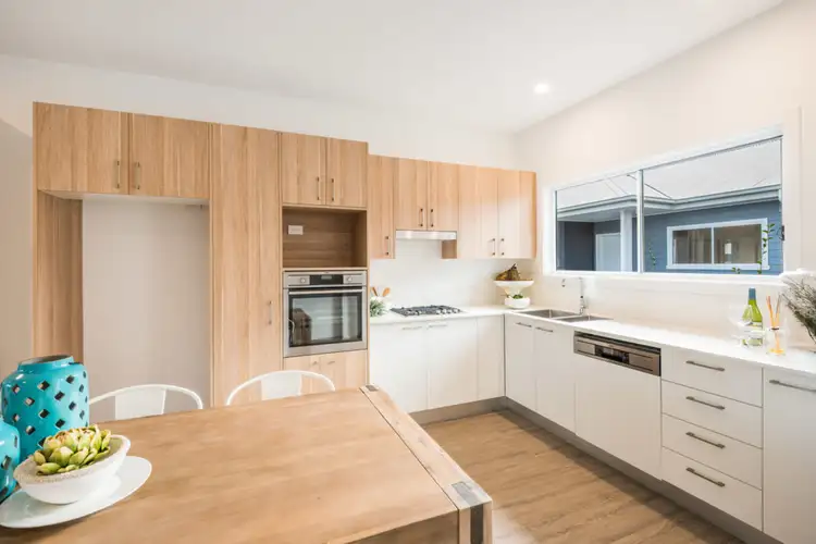 4/55 Barralong Road, Erina NSW 2250