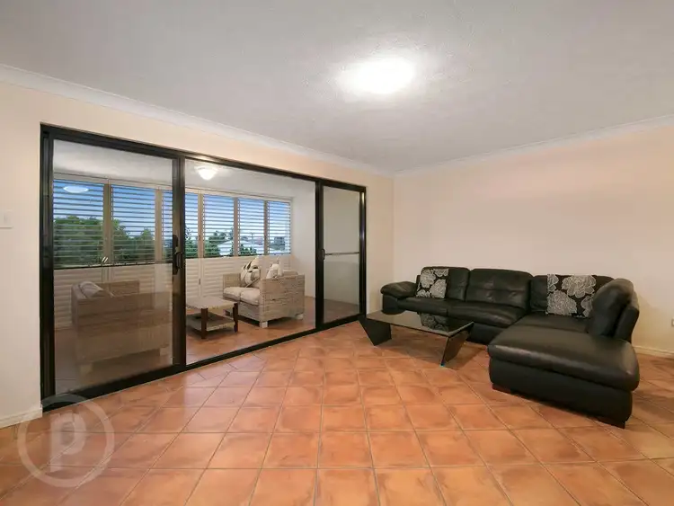 Sixth view of Homely unit listing, 3/17 Rialto Street, Coorparoo QLD 4151