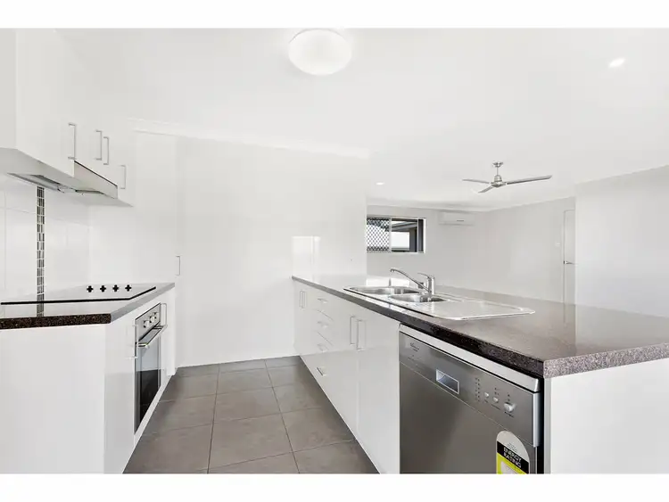 Second view of Homely house listing, 40 Brosnan Crescent, Parkhurst QLD 4702