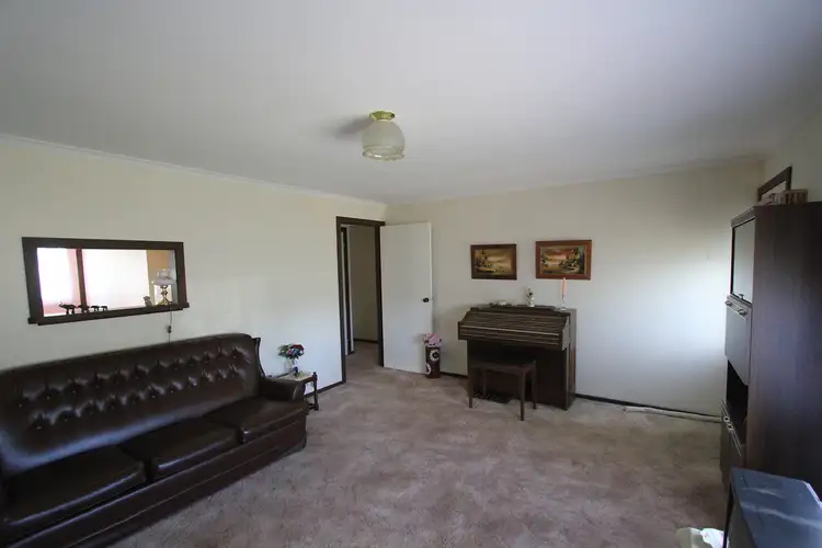Seventh view of Homely semi-detached listing, 1/1 Pink Cliffs Road, Heathcote VIC 3523