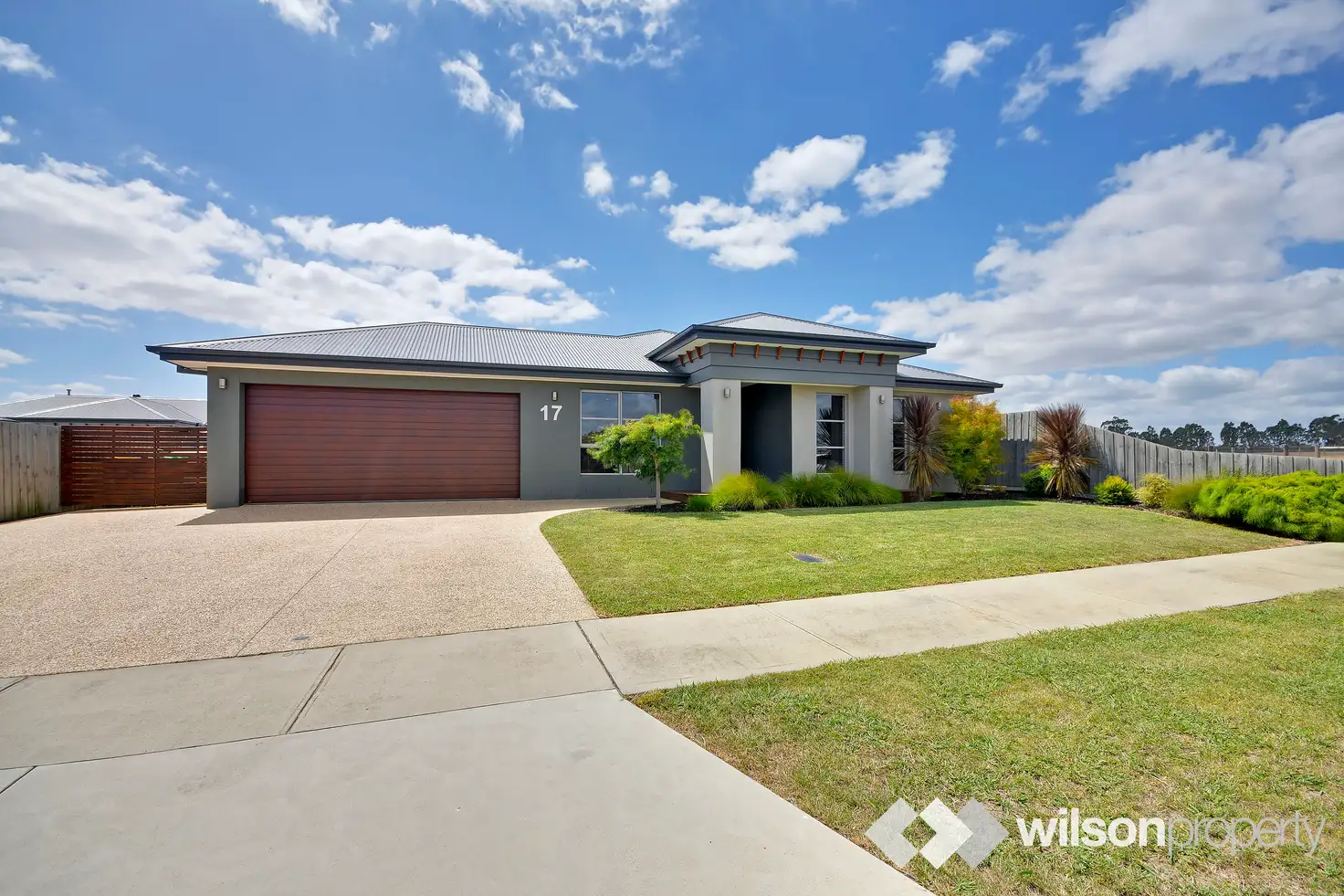 Main view of Homely house listing, 17 Newry Drive, Traralgon VIC 3844