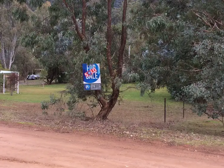 14 Village Way, Macs Cove VIC 3723