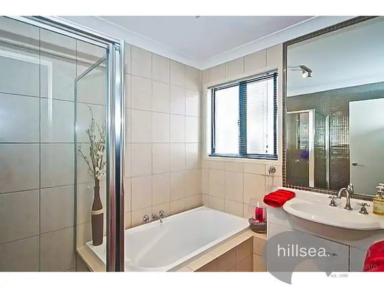Seventh view of Homely house listing, 4 Harrow Place, Arundel QLD 4214