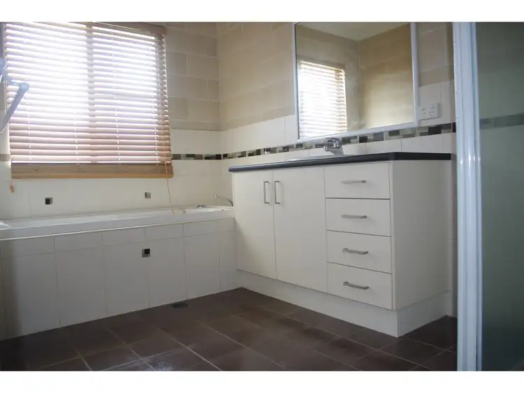 Fourth view of Homely house listing, 6 Fitzpatrick Court, Lake Clarendon QLD 4343