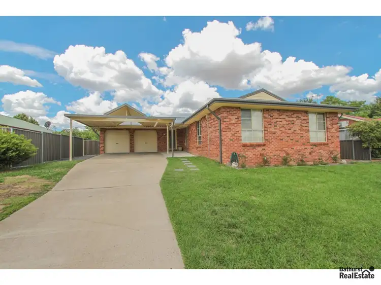 Main view of Homely house listing, 24 Barker Circuit, Kelso NSW 2795