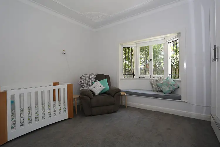 Fifth view of Homely house listing, 8 Cottenham Street, Fairfield QLD 4103