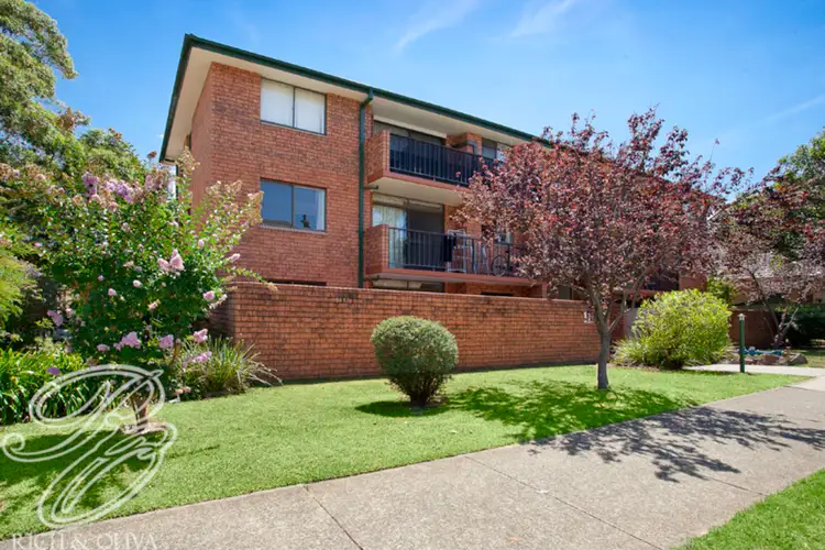 13/11 Clarence Street, Burwood NSW 2134