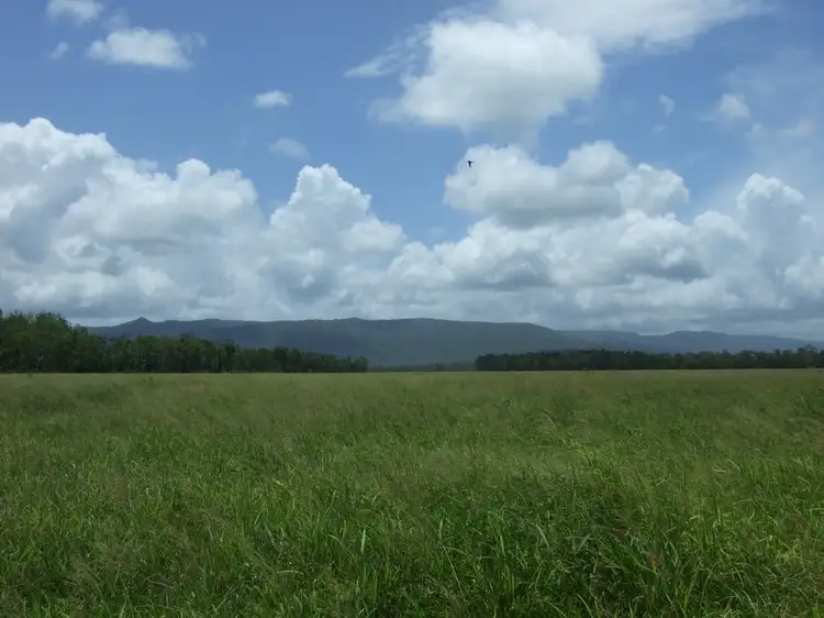 81193 Bruce Highway, St Lawrence QLD 4707