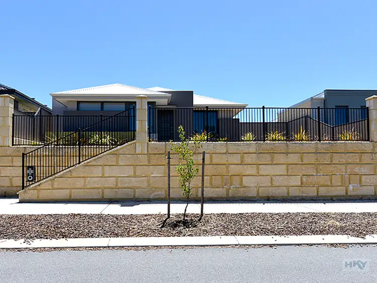 21 Bushside Drive, Aveley WA 6069