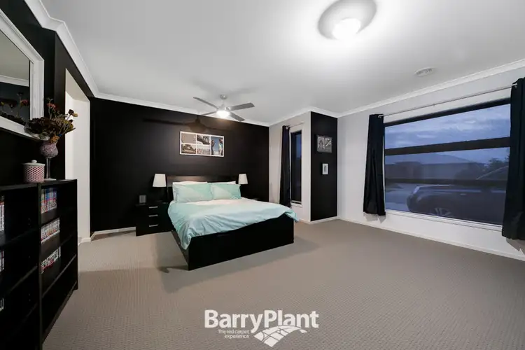 Second view of Homely house listing, 10 Lisa Avenue, Pakenham VIC 3810