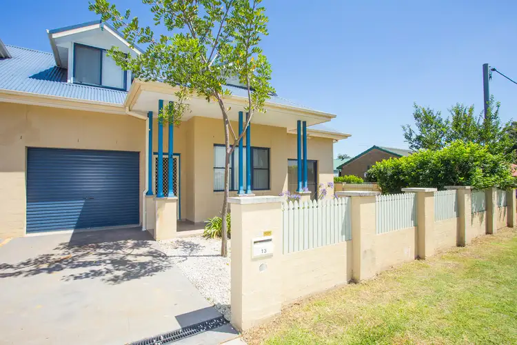 2/13 Caledonian Street, Aberdare NSW 2325