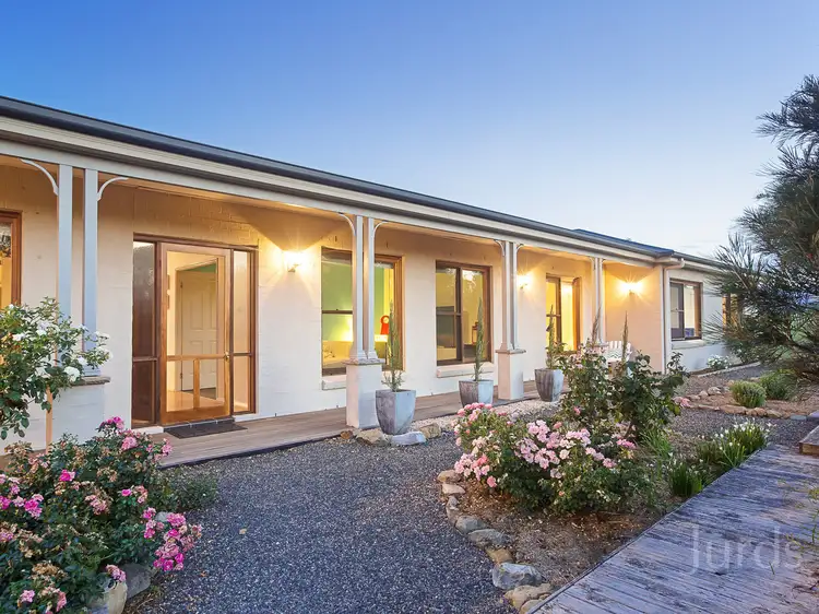 51 Barraba Lane, Quorrobolong NSW 2325