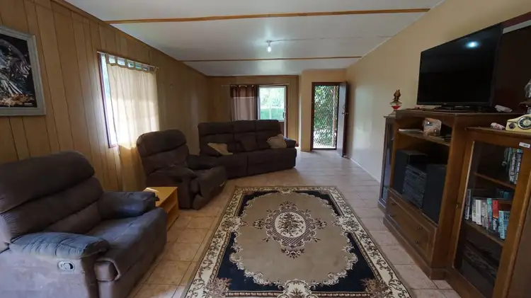 19 Collins Street, Dimbulah QLD 4872