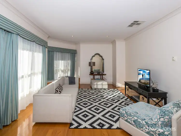 Sixth view of Homely townhouse listing, 2/66 Manningham Road, Bulleen VIC 3105