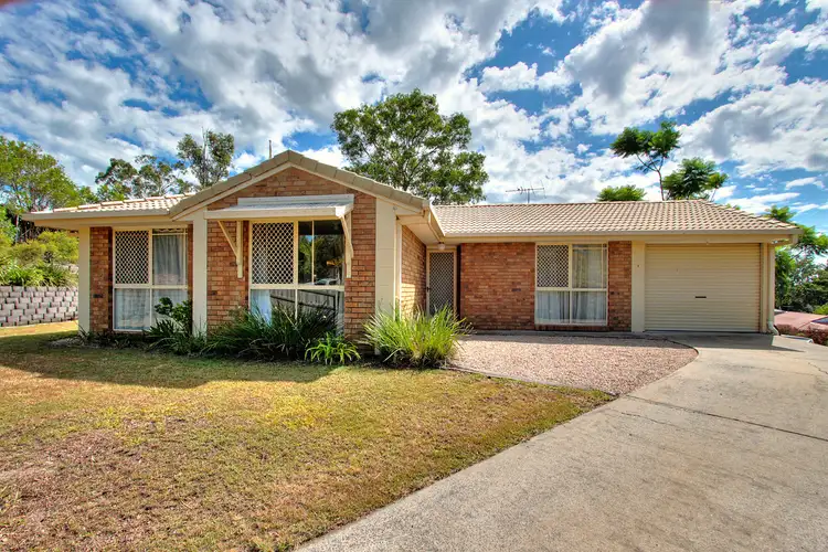6 Eira Crescent, Edens Landing QLD 4207