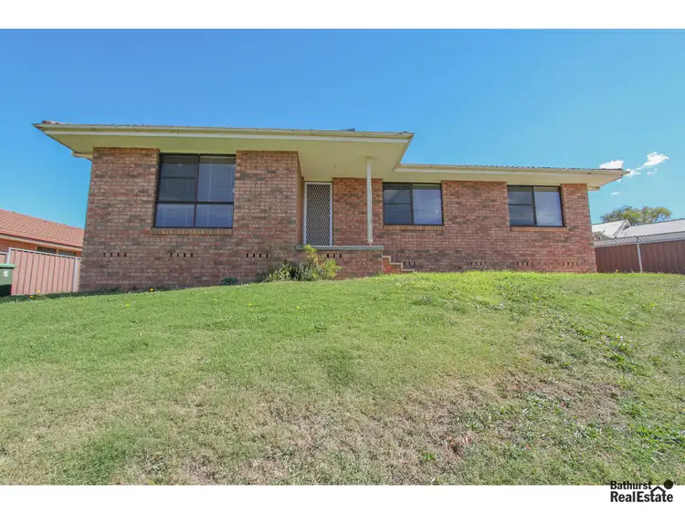 Main view of Homely house listing, 10 Patterson Place, Kelso NSW 2795
