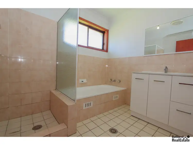 Fourth view of Homely house listing, 10 Patterson Place, Kelso NSW 2795