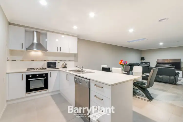 9 Harrison Way, Pakenham VIC 3810