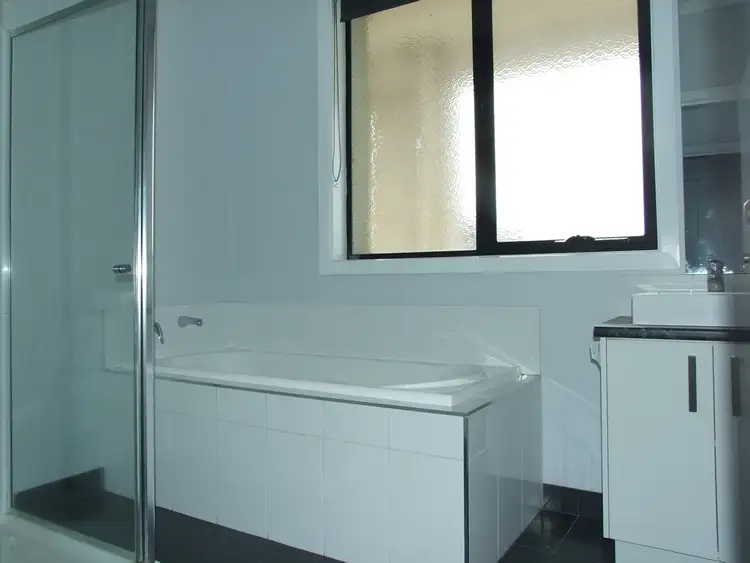 Third view of Homely unit listing, 4/17 Hawker Street, Moe VIC 3825