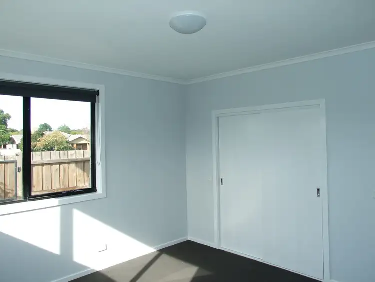 Sixth view of Homely unit listing, 4/17 Hawker Street, Moe VIC 3825