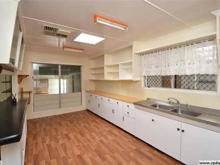 36 Dee Street, Biloela QLD 4715