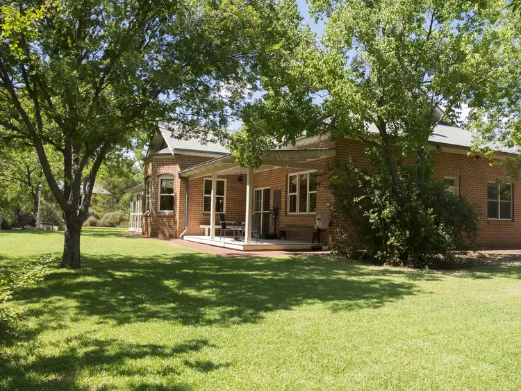 6 Cloonawillin Close, Dubbo NSW 2830