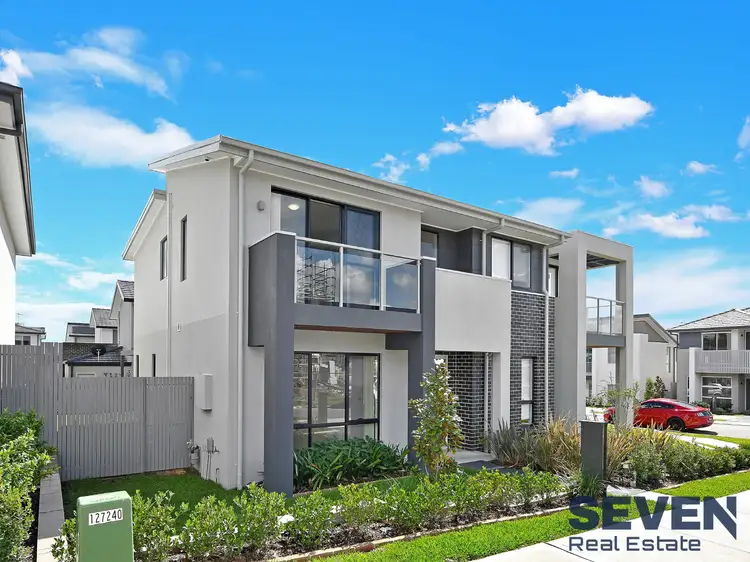 3 Mooney Avenue, Moorebank NSW 2170