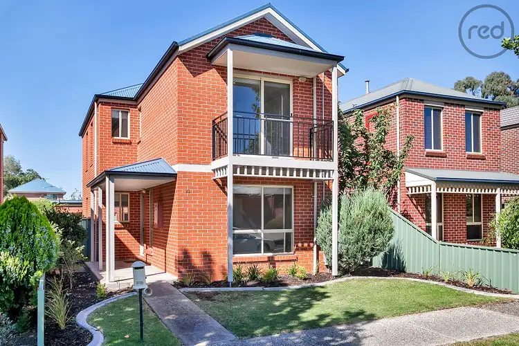 23 Stirling Drive, Lake Gardens VIC 3355