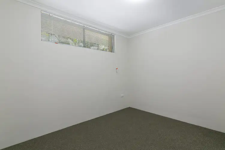 Sixth view of Homely apartment listing, 2/45 Thorn, Kangaroo Point QLD 4169