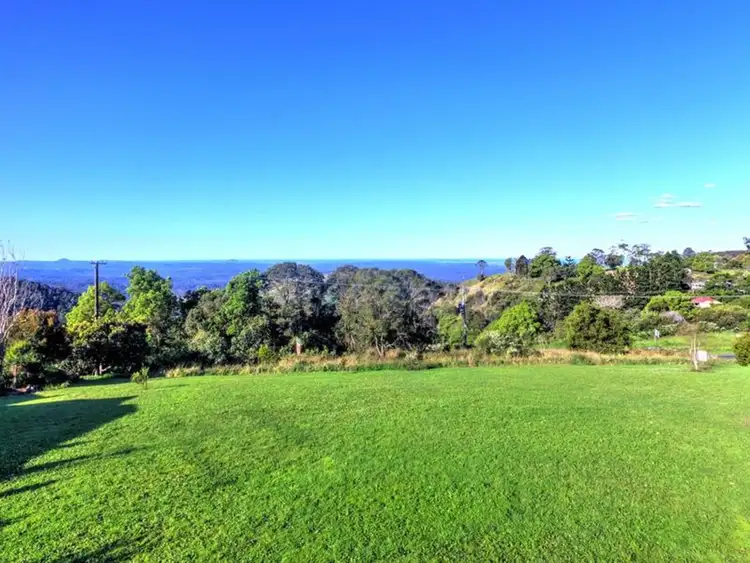 3 Valley View Close, Maleny QLD 4552