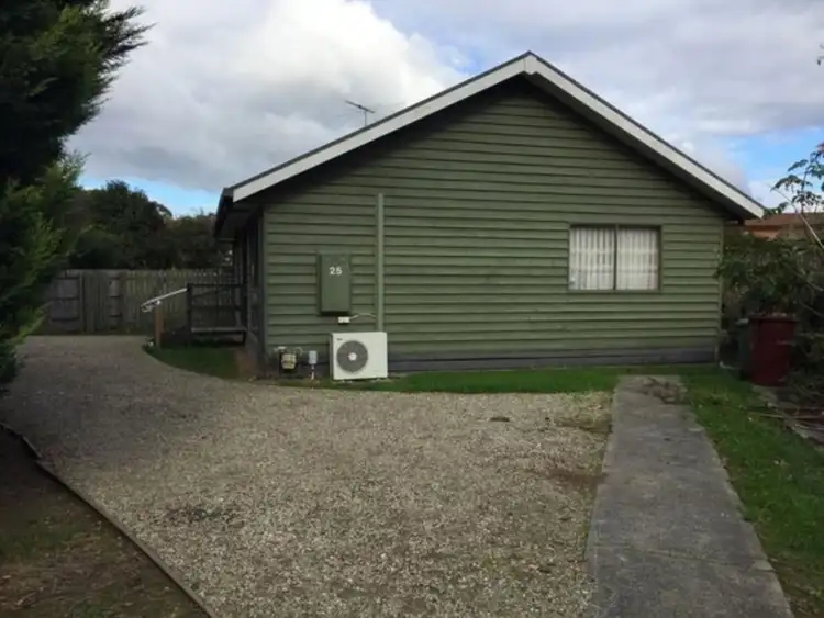 Second view of Homely house listing, 25 Saxonwood Drive, Narre Warren VIC 3805