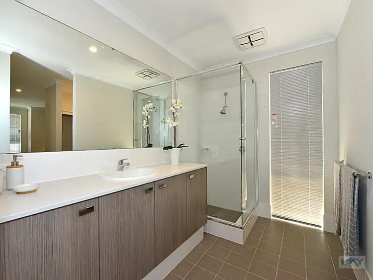 Fifth view of Homely house listing, 18 Bartley Chase, Aveley WA 6069