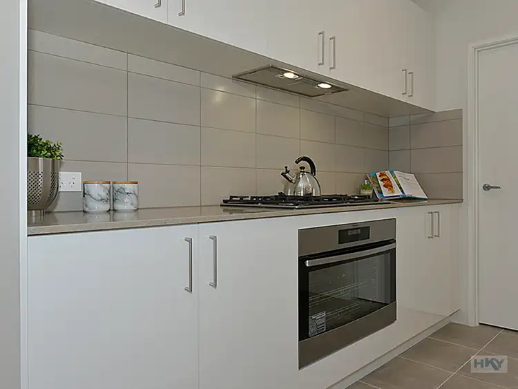 Seventh view of Homely house listing, 18 Bartley Chase, Aveley WA 6069