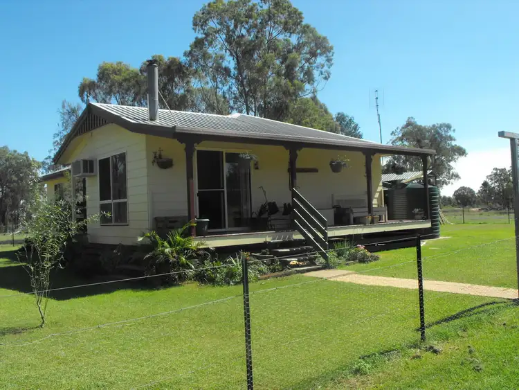 76 Falla Lane, Leyburn QLD 4365