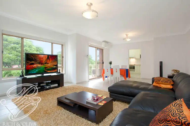 11/3A Queensborough Road, Croydon Park NSW 2133