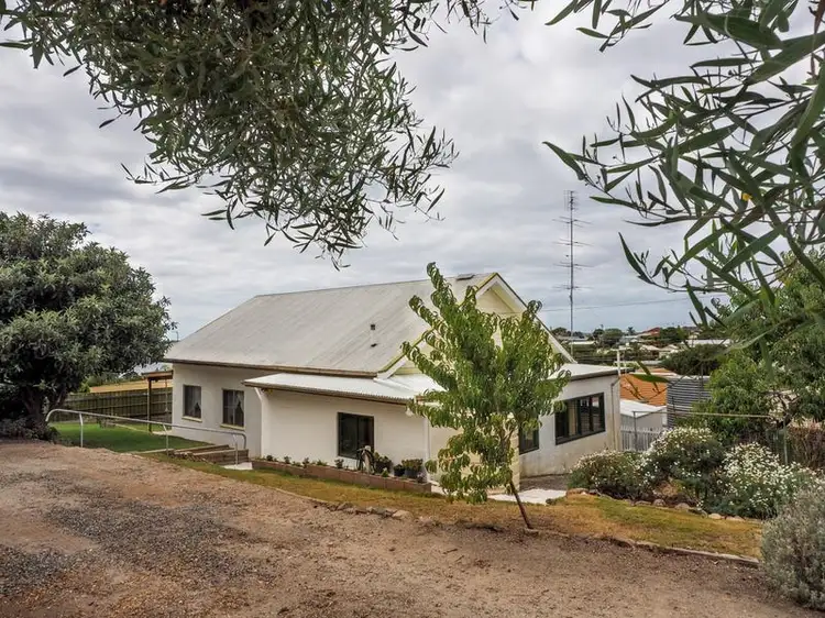 2 Alsace Crescent, Port Lincoln SA 5606