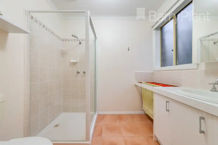 Sixth view of Homely house listing, 3 Earle Close, Pakenham VIC 3810