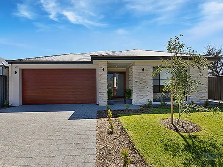 25 Rhodeswood Drive, Aveley WA 6069