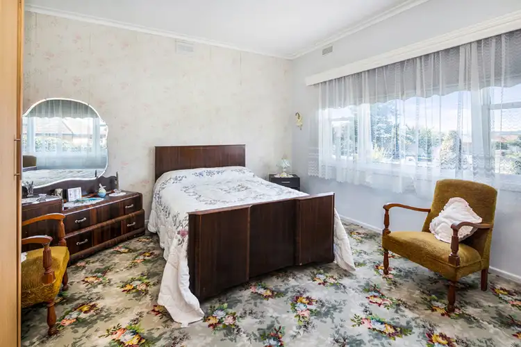Fifth view of Homely house listing, 25 Oak Street, Wendouree VIC 3355