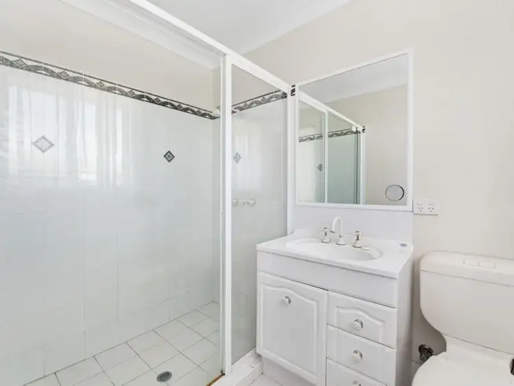 Second view of Homely house listing, 5 Richards Court, Kearneys Spring QLD 4350