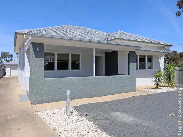 3 Hampden Avenue, North Wagga Wagga NSW 2650