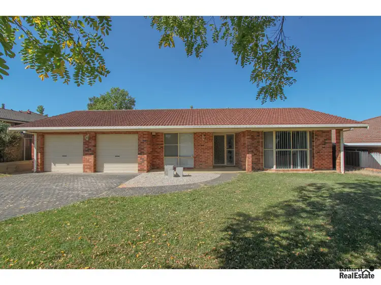 Main view of Homely house listing, 61 Barker Circuit, Kelso NSW 2795
