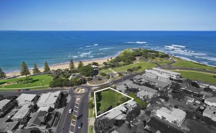 6 The Esplanade, Torquay VIC 3228