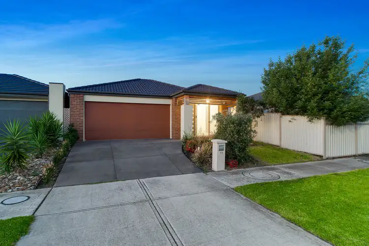 13 Celebration Circuit, Pakenham VIC 3810