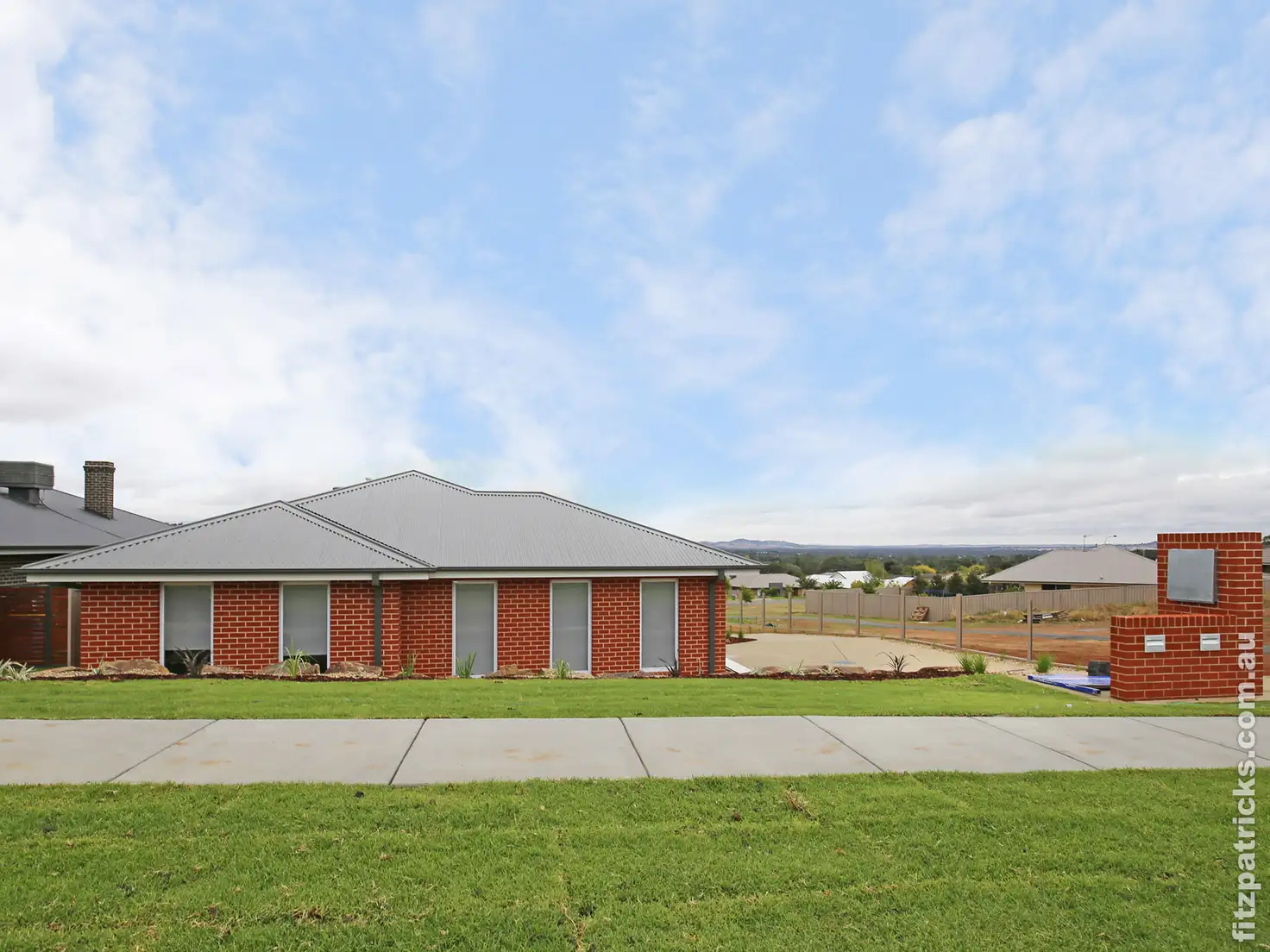 Main view of Homely apartment listing, 2/114 Brooklyn Drive, Bourkelands NSW 2650