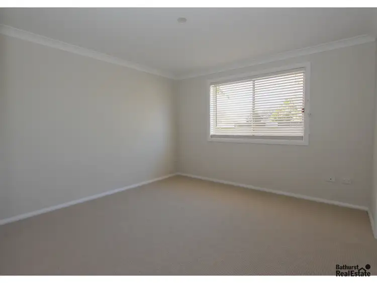 Seventh view of Homely house listing, 8 Harris Street, Bathurst NSW 2795