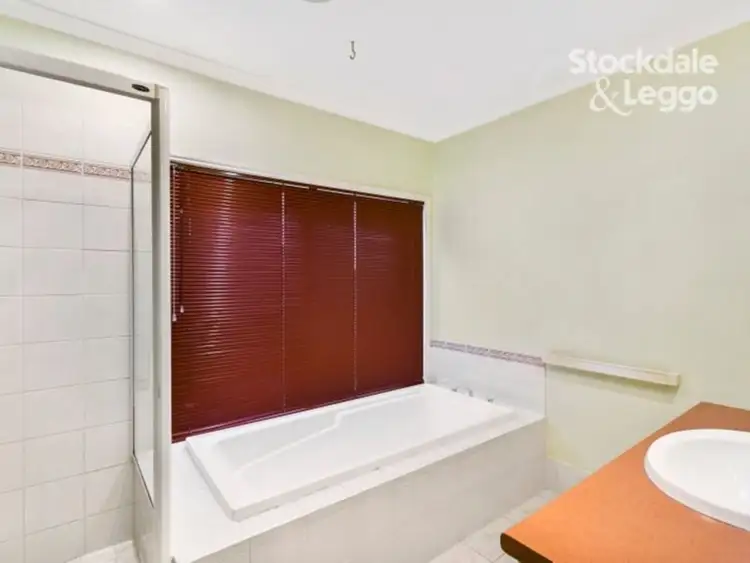 Sixth view of Homely house listing, 3 Caulfield Court, Narre Warren VIC 3805