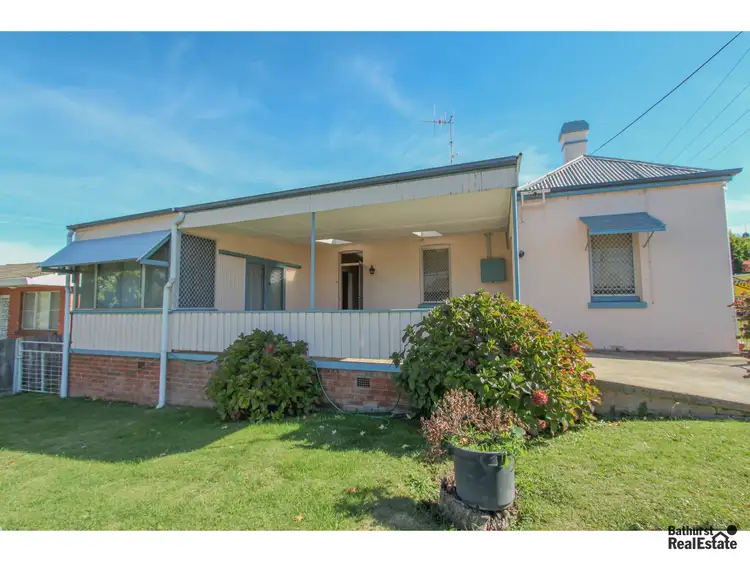 209 Peel Street, Bathurst NSW 2795